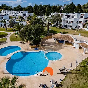 174-balaia-village-with-pool-by-homeholidays.hotelaalgarve.com/